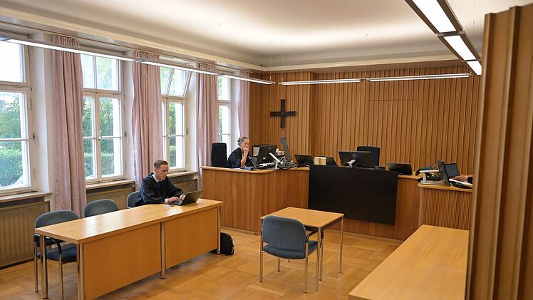 Reichling: Stasi-Methoden im Rathaus - Ex-B&uuml;rgermeister verurteilt