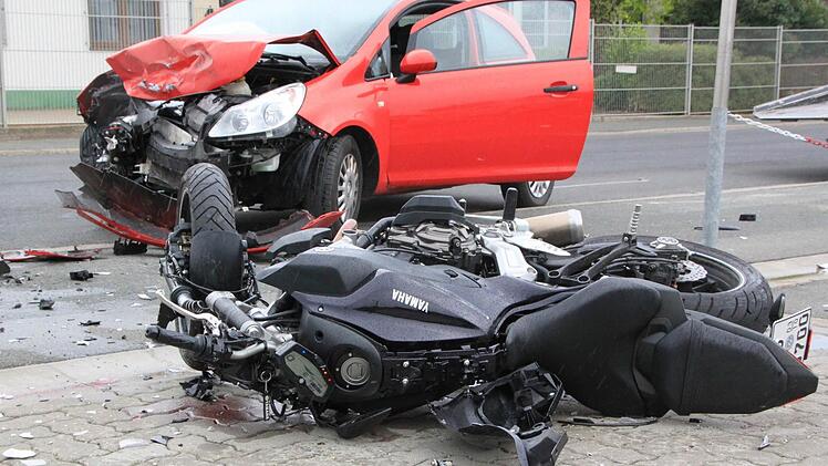 Schwer verletzt wurde ein 20-jähriger Motorradfahrer bei einem Unfall am Donnerstag. Foto: Matthias Einwag