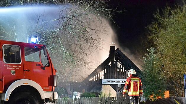 Der Biergarten und der Kiosk in Mauthaus wurden ein Raub der Flammen.