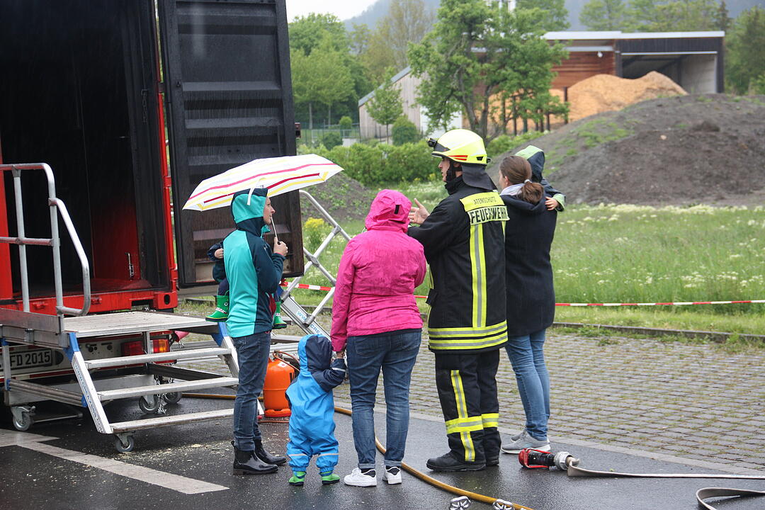 FEuerwehr-Brandcontainer