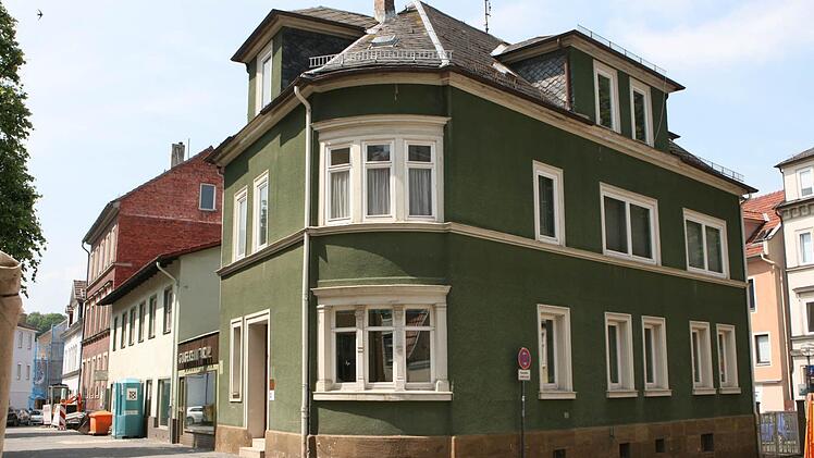 Das markante Eckgebäude sollte erhalten bleiben, fordert das Landesamt für Denkmalpflege.  Foto: Simone Bastian