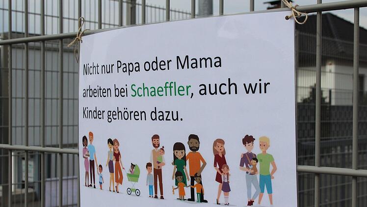 Protest-Aktionstag bei Schaeffler in Höchstadt.  Foto: Andreas Dorsch