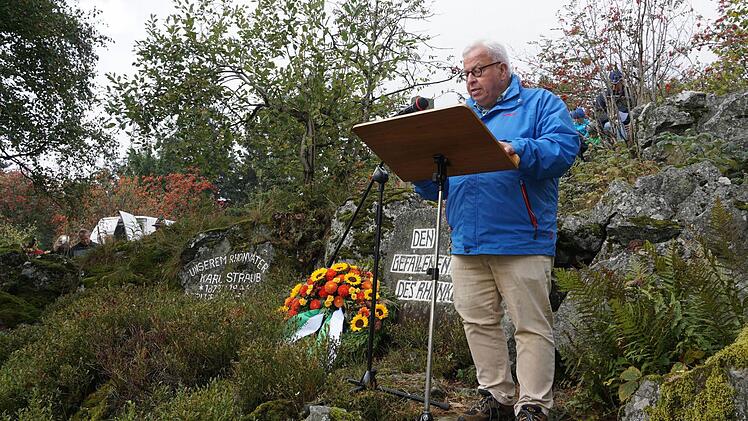 Heidelsteinfeier des Rhönklubs  Foto: Marion Eckert
