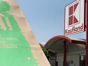 In Zukunft wird es in der Ohmstraße statt Kaufland Rewe heißen. Die Pläne sind bereits fest.  Foto: Michael Busch