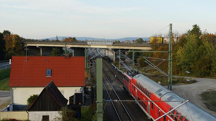 Die Autobahnbrücke bei Kemmern vor Beginn der BaumaßnahmeJohannes Michel