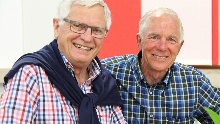 Freunde seit Jahrzehnten: Klaus Angermann und Johannes Knab.  Foto: Simone Bastian
