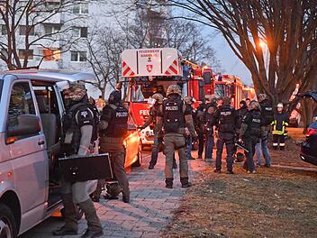 Einsatz in der Kantstraße am Donnerstagabend  Foto: Ronald Rinklef