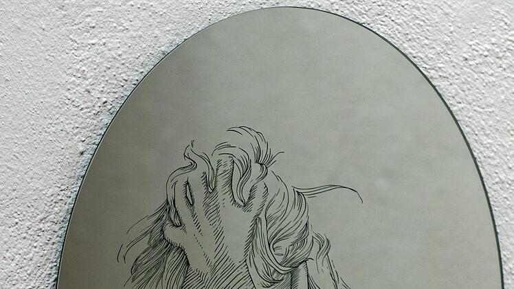 Zeichnungen und eine Installation zeigt Xenia Fink in Coburg. Die Studioausstellung im Kunstverein wird am Samstag eröffnet.Foto: Jochen Berger