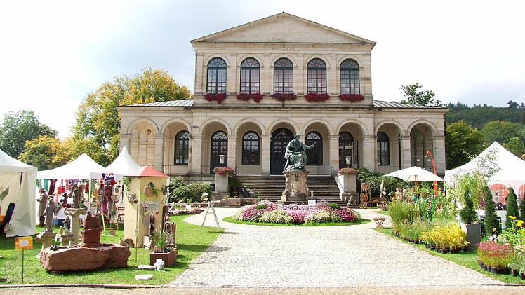 Im historischen Ambiente des Staatsbads: "Königlich-Bayerisches Gartenfest" vom 12. bis 14. September  Foto: Veranstalter
