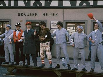 Faschingsausklang 1988 vor der Brauerei Heller in der Herzogenauracher Hauptstraße  Foto: Stadtarchiv (alle weiteren Fotos FT-Archiv)