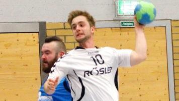 Schnell, schneller Schulze! Wolfgang Schulze von der TS Lichtenfels lief in der Domstadt allen davon. Unter anderem f&uuml;hrten seine souver&auml;n abgeschlossenen Konter zum 8:0-Lauf der Korbst&auml;dter bei der Bamberger Reserve. Foto: Heike G&uuml;nther
