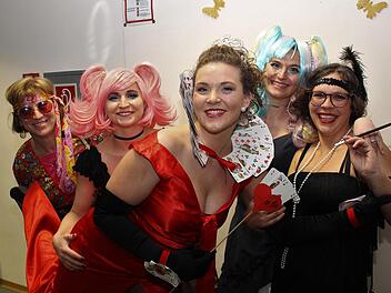 Die ausgelassenen Damen hatten in Wachenroth ihren Spaß. Foto: Evi Seeger