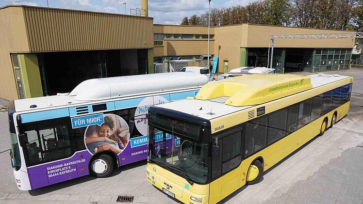 Bayreuth verabschiedet letzten 15-Meter-Stadtbus - Gelenkbusse starten