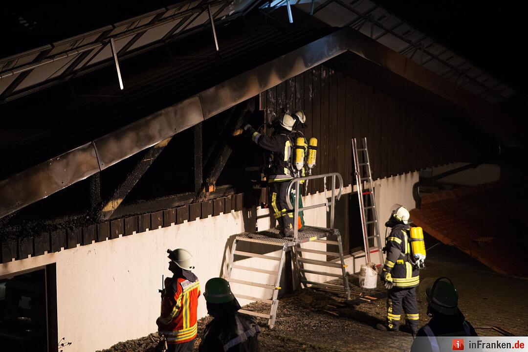 Brand eines Firmengebäuudes in Simmelsdorf