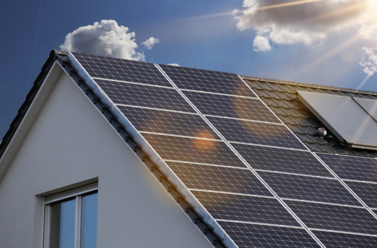 Gute Vorsätze: Grüner Strom mit Solaranlage - 5 Online-Vergleiche, die bei der Anbieter-Suche helfen
