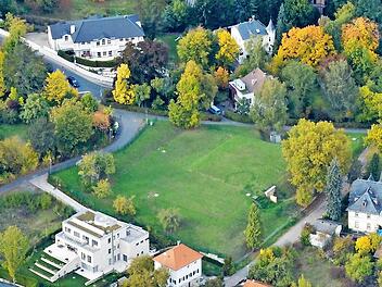 Das Grundstück am Jakobsberg befindet sich zwischen Wildensorger Straße, Gackensteinweg und Dr.-Remeis-Straße. Foto: Ronald Rinklef