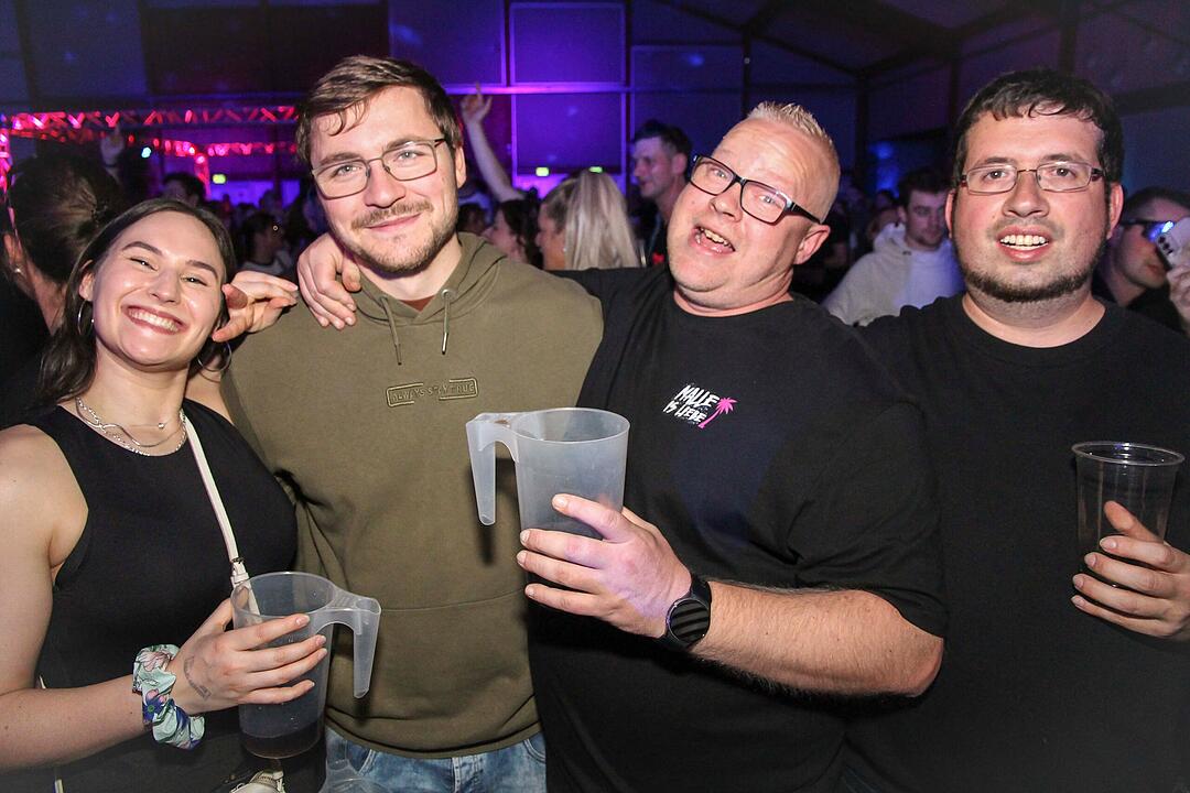 IKKE H&Uuml;FTGOLD, ISI GL&Uuml;CK, KREISLIGALEGENDE, u.v.m.