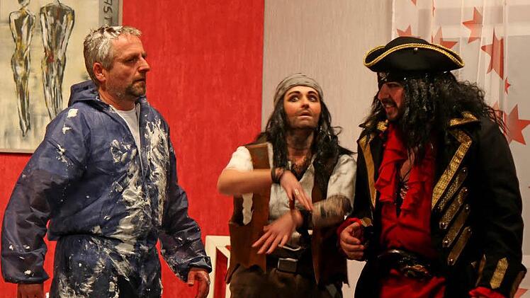 Vickys Vater ist aus dem Altenheim entlaufen, weil er Vorsitzender der Piratenpartei werden will. Foto: Steffen Vetter