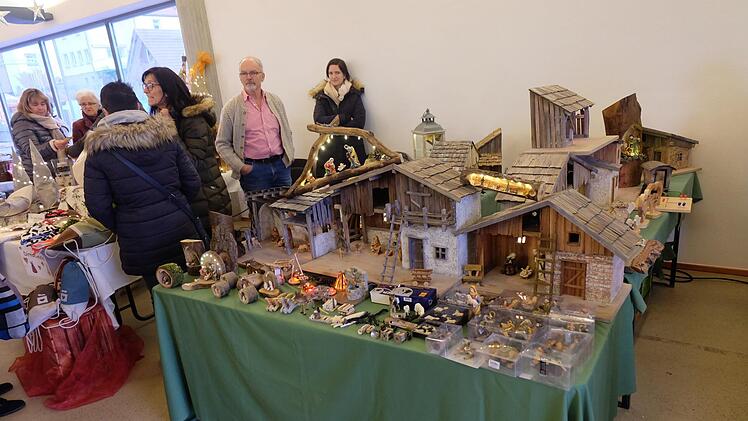 Krippen in allen Variationen gab es zu sehen.  Fotos: Philipp Bauernschubert