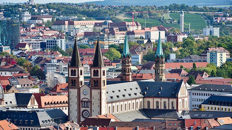 Fast-Food-Kette eröffnet in Würzburg erste "Crusty Slices"-Filiale Bayerns