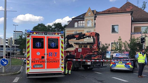 Bei einem Unfall in N&uuml;rnberg am fr&uuml;hen Dienstagabend ist eine Radfahrerin gestorben. Foto: Friedrich/News5