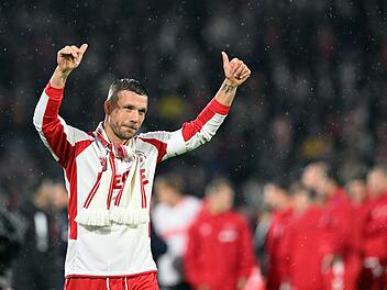 Lukas Podolski verk&uuml;ndet Karriereende - "neues Kapitel"