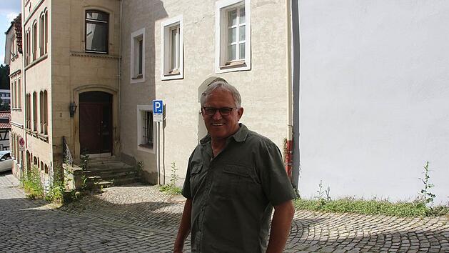 Bernd Holzmann will seine Brauerei erweitern. Eventuell könnte diese künftig in diesem Gebäude Am Pförtchen 2, direkt neben dem Gasthof "'s Antla" untergebracht werden. Foto: V. Schadeck