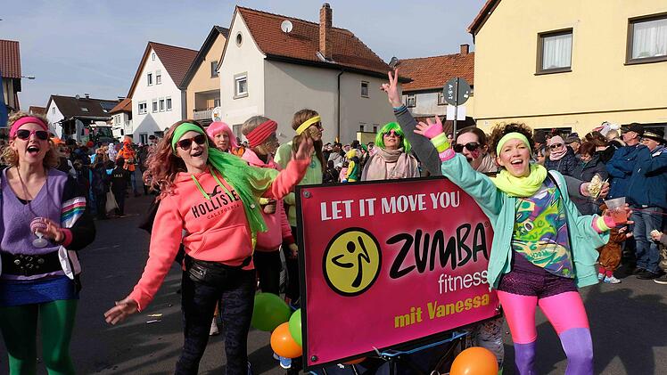 Zumba-Gruppe. Foto: Gerd Schaar