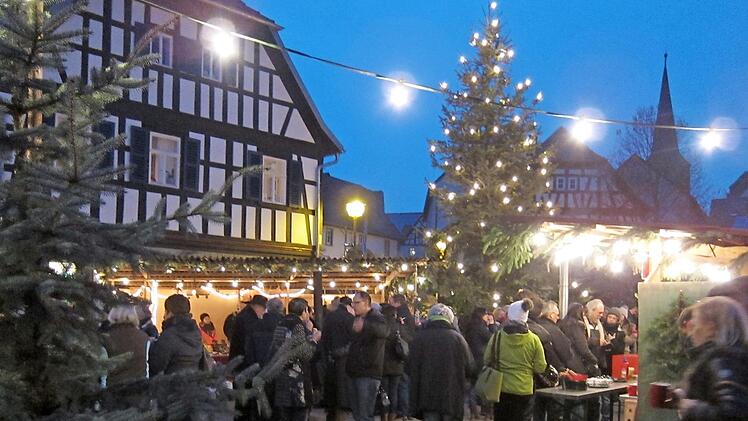 Der Jesserndorfer Weihnachtsmarkt hat sich das Gem&uuml;tliche, Heimelige bewahrt. Foto: privat