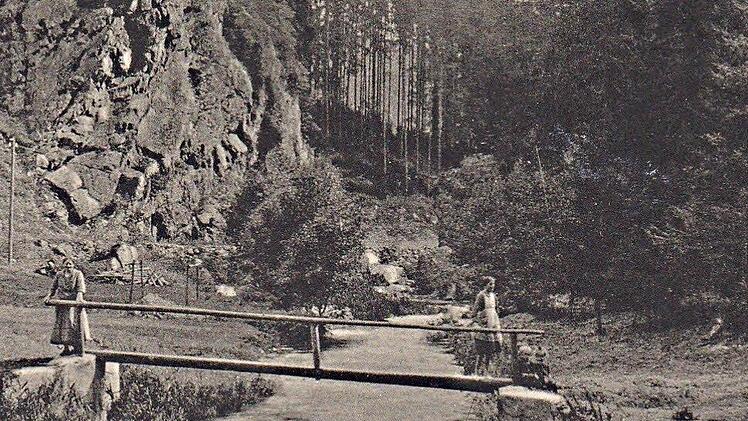 Eine Ansichtskarte um 1920. In diesem idyllischen Tal sollte ein Stausee mit fünf Kilometer Länge angelegt werden.