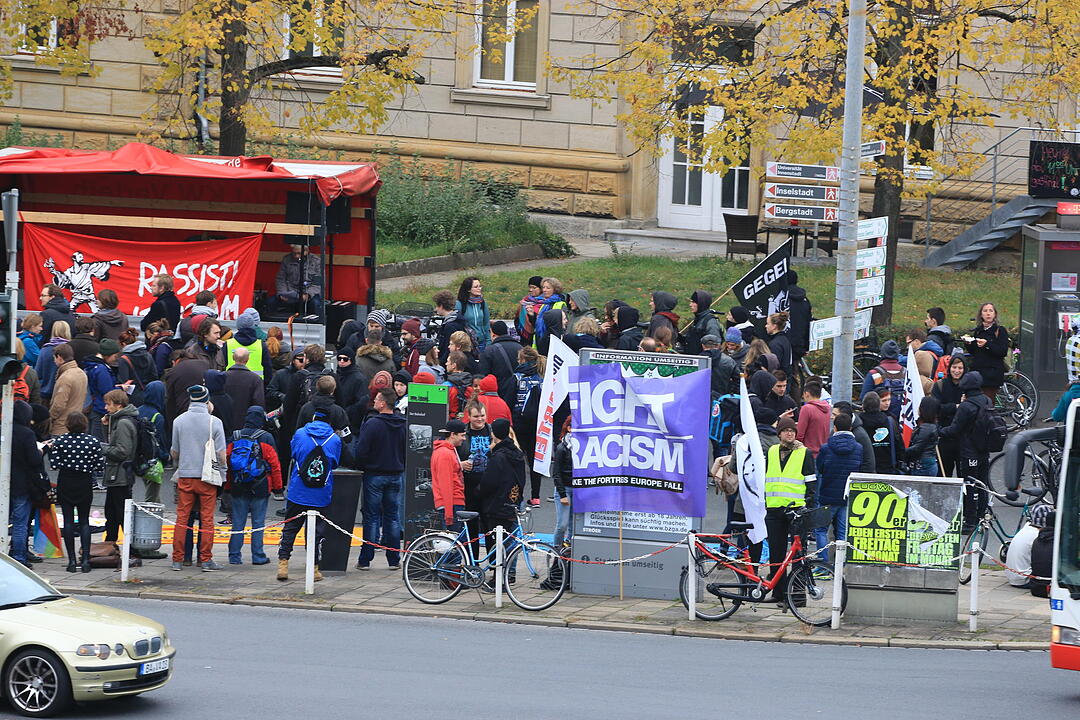 Linke Demo gegen Balkanzentrum Bamberg