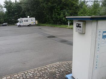 Die Fraktionen im Tourismus- und Stadtmarketingausschuss sind sich einig, der Wohnmobilstellplatz in Kronach muss attraktiver gestaltet werden. Eventuell könnte der Wohnmobilstellplatz auch an anderer Stelle neu errichtet werden.  K.- H. Hofmann
