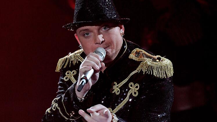 DSDS-Kandidat Menowin Fr&ouml;hlich erwartet sein neuntes Kind.