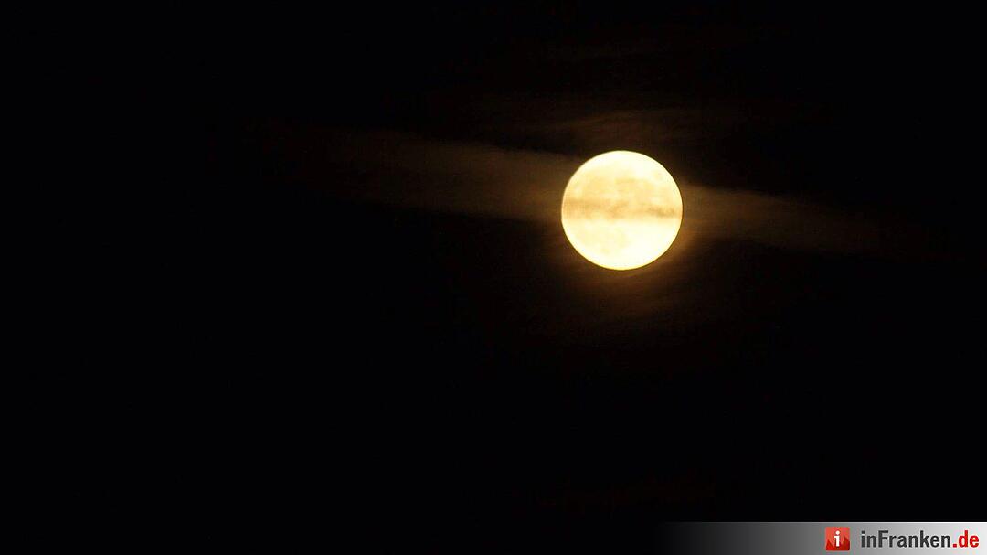 Supermond: Die besten Bilder aus Franken und der Welt
