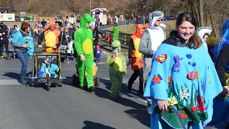 Faschingsumzug des Premicher Vereinsrings. Foto: Peter Rauch
