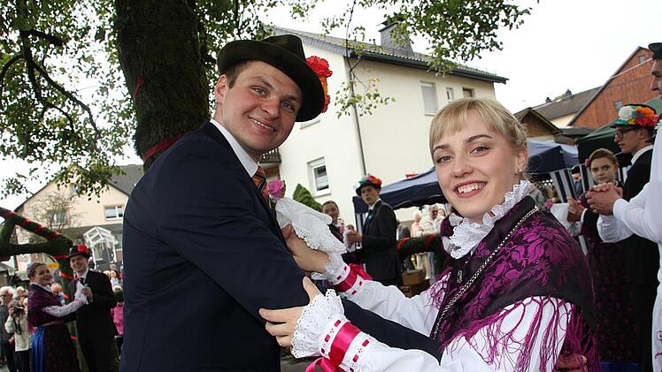 Die Trachtenkirchweih wird auch in Windheim von den jungen Leuten noch gefeiert. Veronika Schadeck