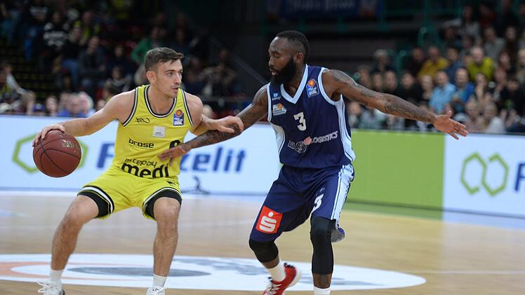 David Stockton (links) gegen Chris Warren. Foto: Peter Mularczyk