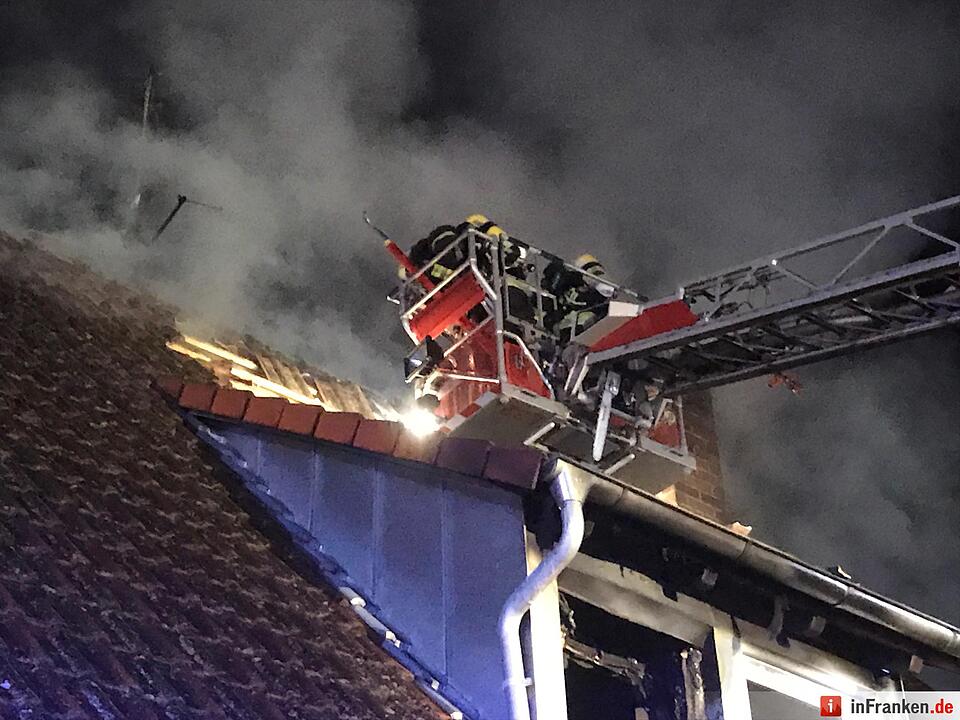 Wohnhausbrand in Dechsendorf/Erlangen