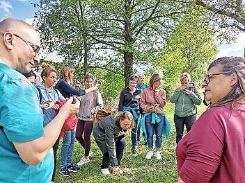 Viele Infos gab es beim Kräuterspaziergang des DAV Sektion Bad Kissingen.