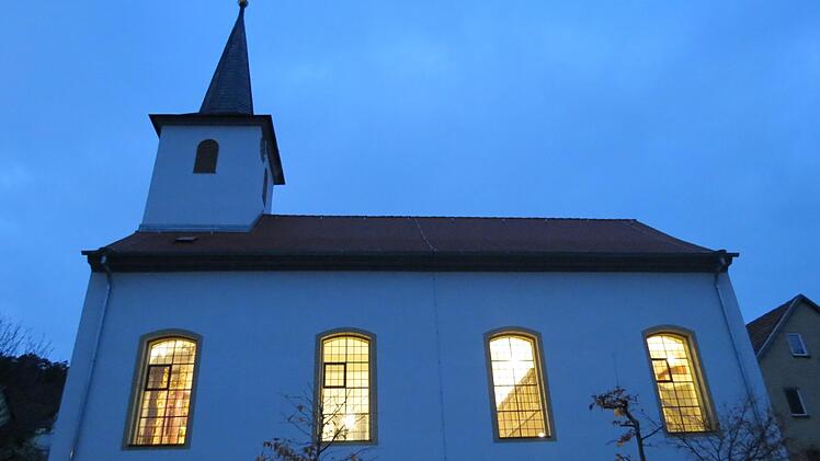 Bereits 2019 wurde die Kirche außen renoviert.  Fotos: Doris Bauer