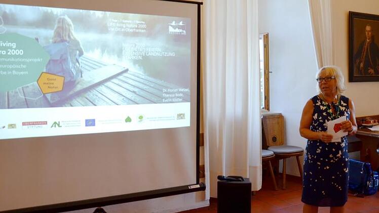 Evelin Köstler von der Bayerischen Akademie für Naturschutz und Landschaftspflege Foto: Renate Spörlein