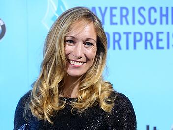 Bavarian Sport Award 2019 Aufgeben ist keine Option: Nachdem "The Biggest Loser" für 2026 eine Auszeit verordnet bekam, realisierte Dr. Christine Theiss ihr eigenes Abspreck-Format für YouTube.