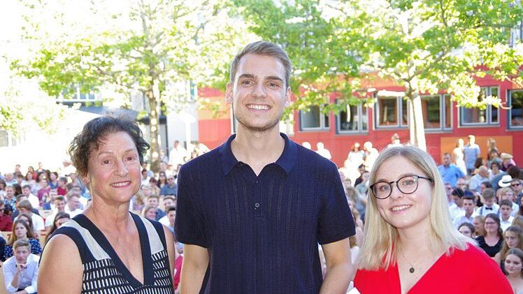 Dr. Heil-Franke mit Katharina Gruner und Stefan Nieland. Foto: Klaus Werner