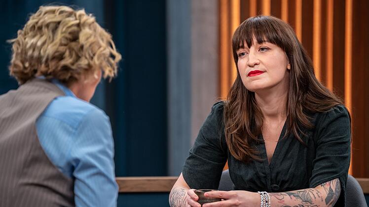 Linken-Chefin Heidi Reichinnek ist irritiert von den zahlreichen Trauerbekundungen f&uuml;r den rechten US-Aktivisten Charlie Kirk.