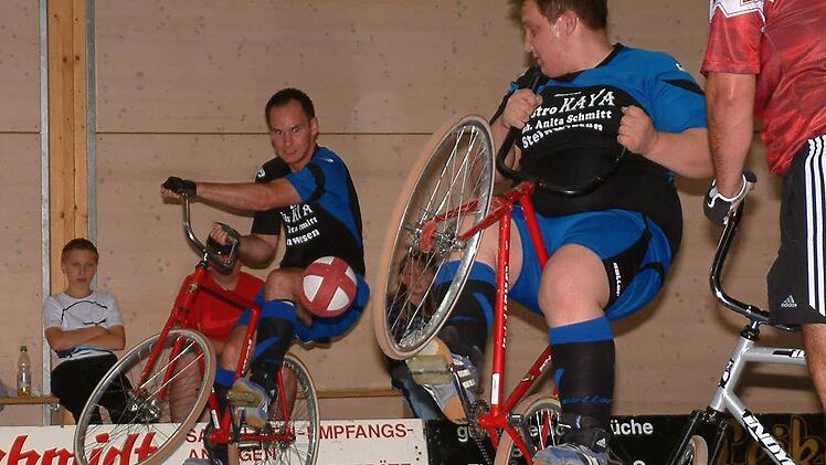 Andreas und Dennis Klinger belegten in Kissing den vierten Platz.  Foto: Archiv