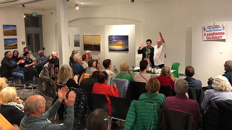 Dettelbach: "Saudumms G&rsquo;schmarr&lsquo;&lsquo; - Paul Hartmann und Partnerin waren zu Gast