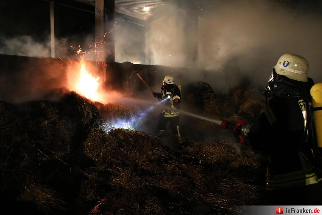Hoher Schaden bei Stallbrand bei Nüdlingen