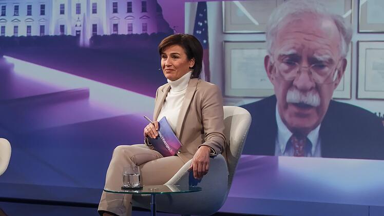 Der ehemalige US-Sicherheitsberater John Bolton warnte in der Sendung von Sandra Maischberger vor den m&ouml;glichen Folgen von Donald Trumps Au&szlig;enpolitik.