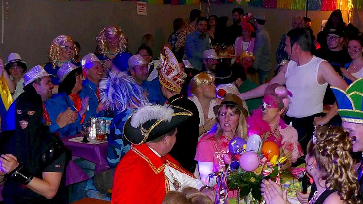 Impressionen vom Trebgaster Fasching. Foto: Dieter Hübner