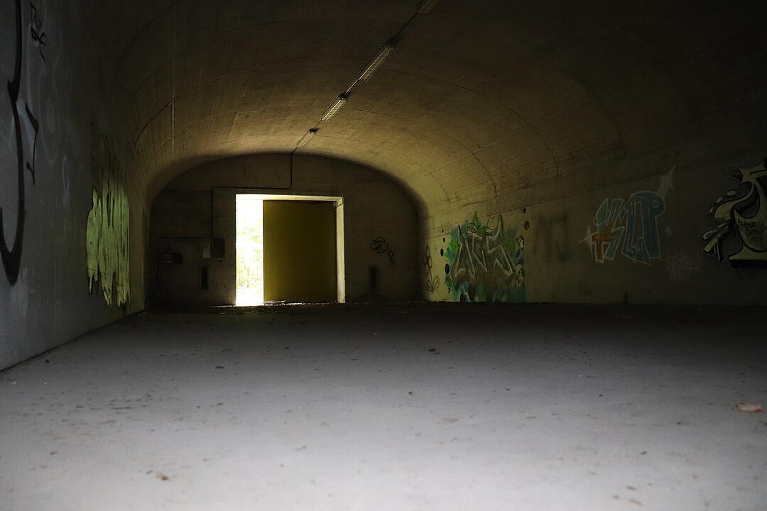 Lost Place US-Waffenbunker im Wald